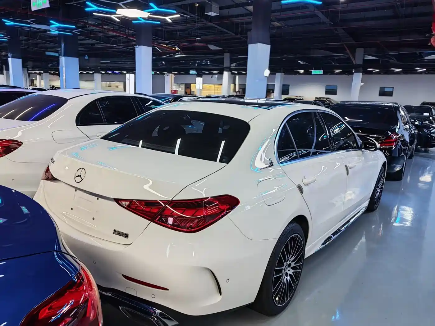 MERCEDES-BENZ C CLASS