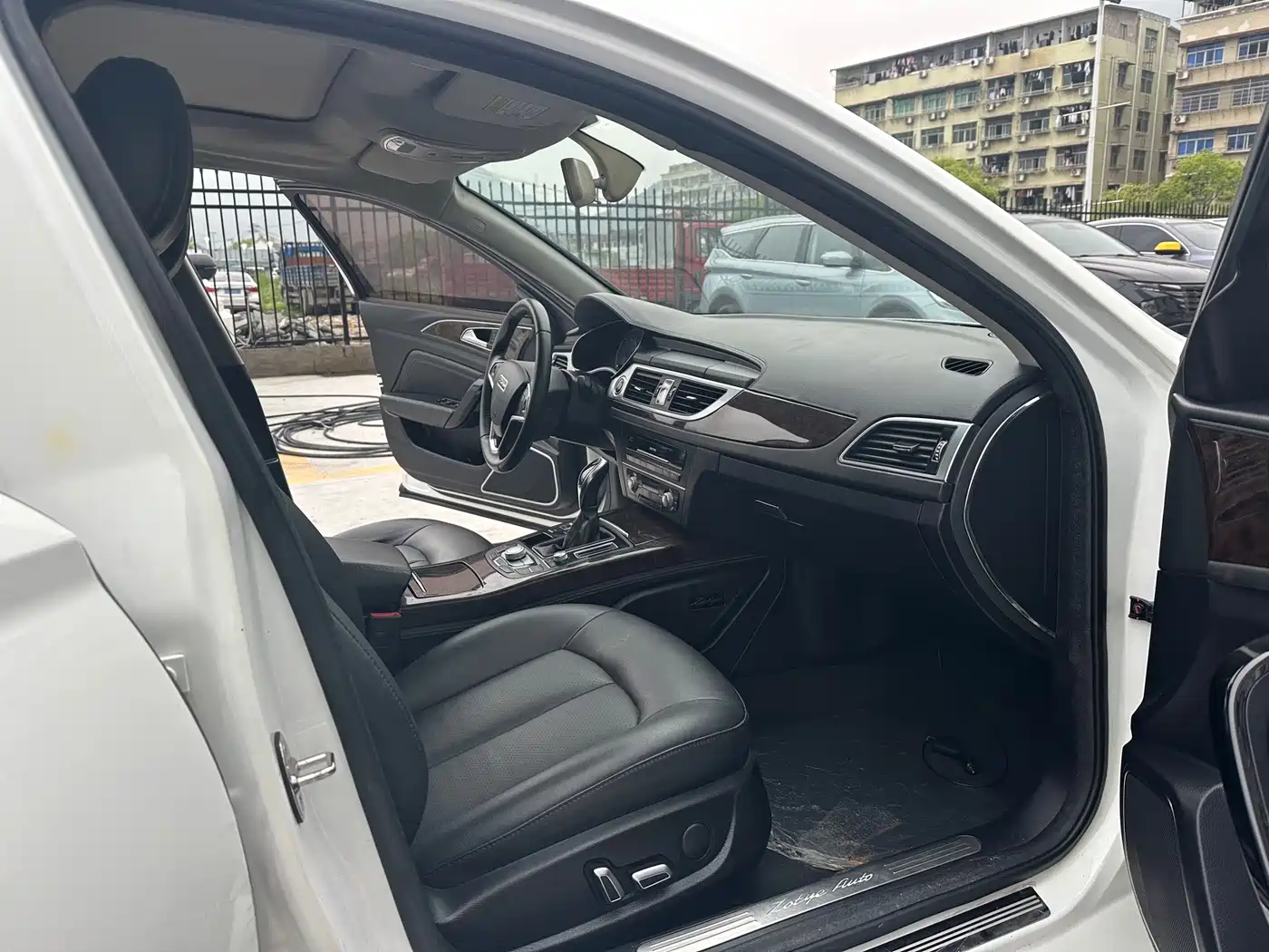 Zotye Z700 2018 2018 Z700H 1.8T DCT Premium