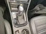 Photo 14 - Volkswagen Touran