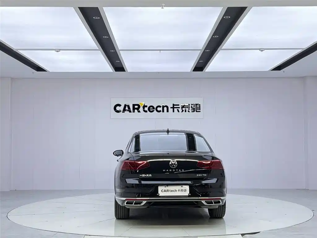 Volkswagen Magotan 2023 2 Million Units Anniversary Edition 330TSI DSG Leading Type фото 4
