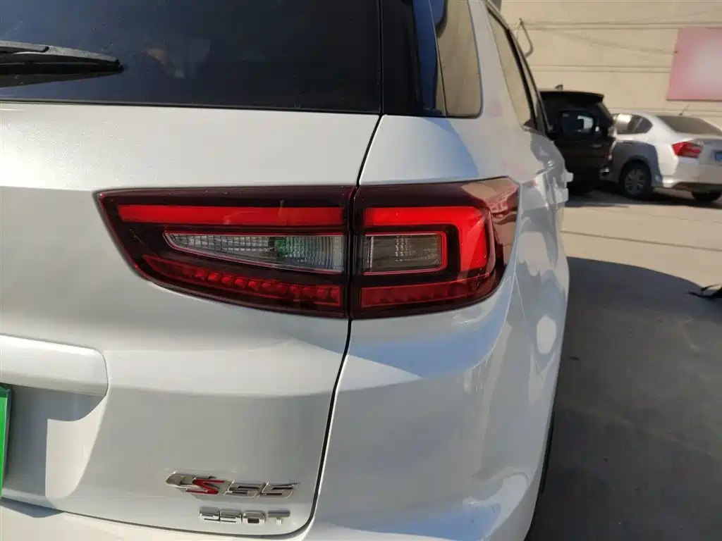 Changan CS55 2017 2017 1.5T Manual Xuanse Edition