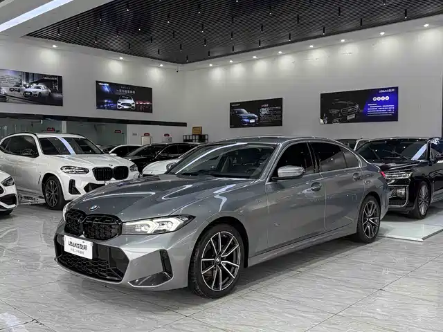 BMW 3-SERIES