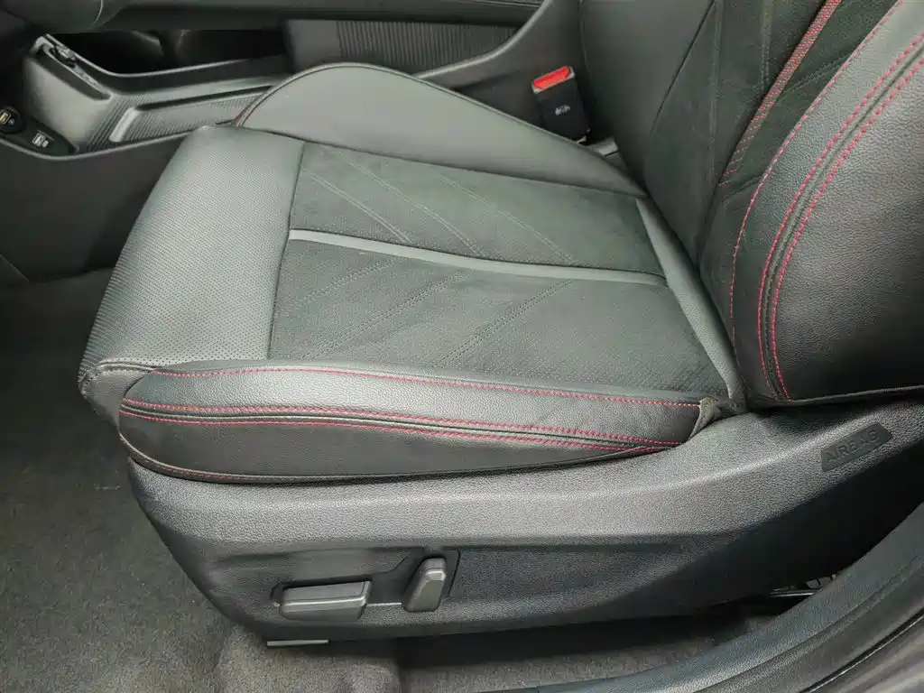 Hyundai Fista 2023 270T N Line DLX Luxury Edition фото 20
