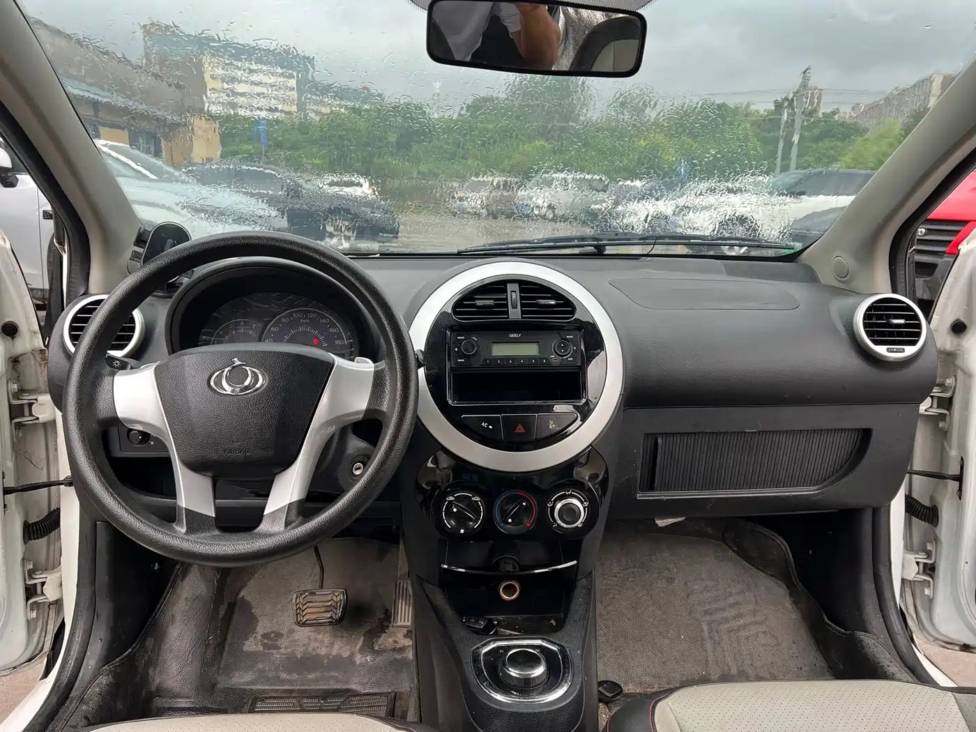 Geely Panda Classic 2016 2016 1.0L IMT Handsome Edition