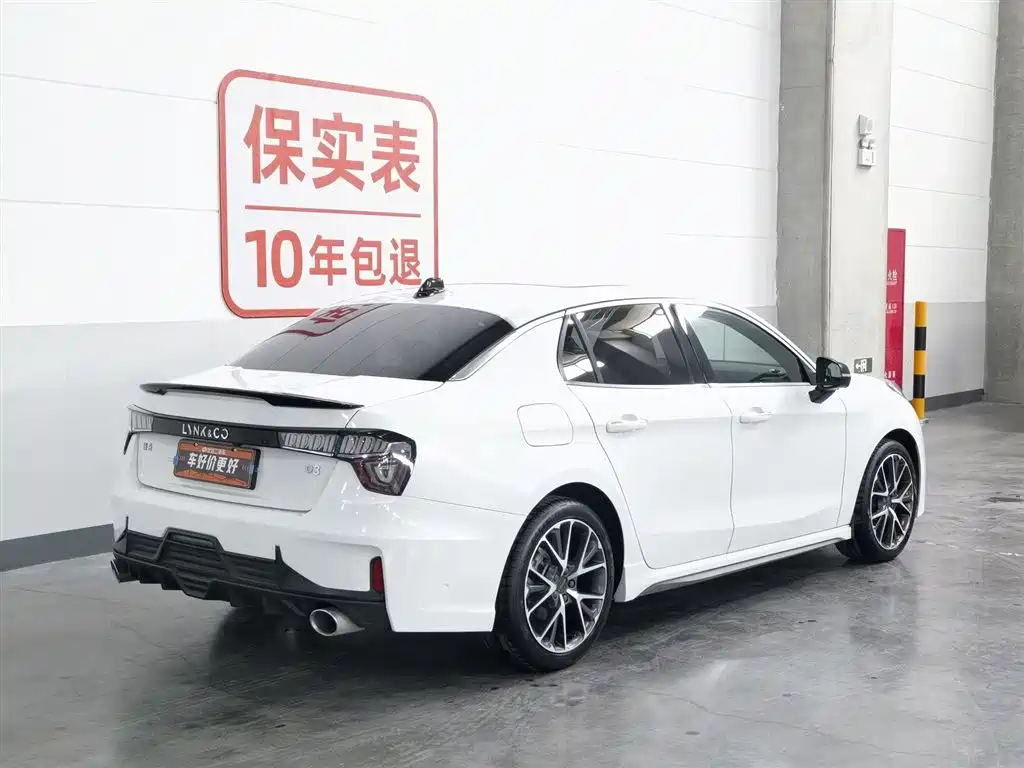 Lynk & Co 03 2019 1.5TD DCT Power Pro Edition China VI фото 2