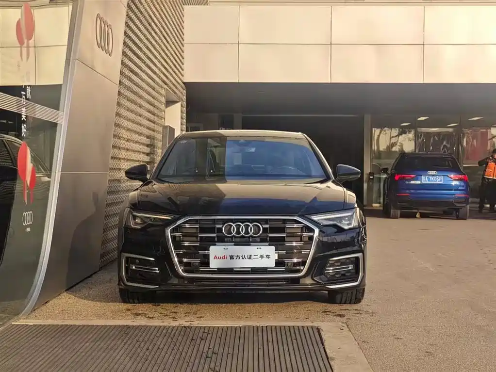Audi A6L 2024 40 TFSI Luxury Dynamic фото 2