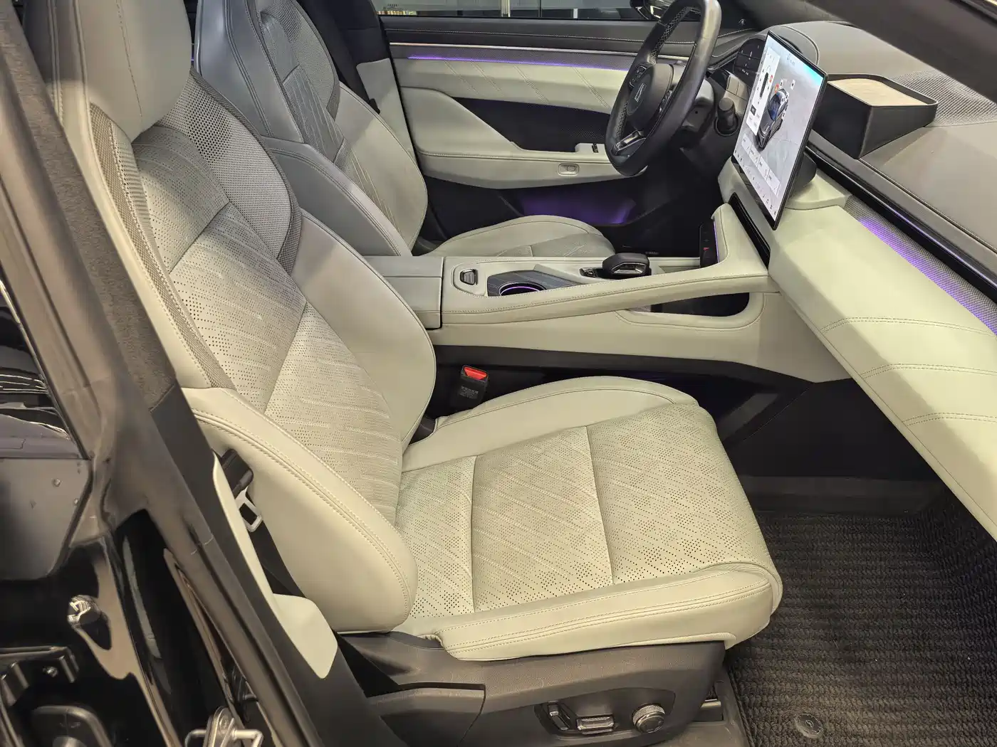 ZEEKR EXTREME KRYPTON 001