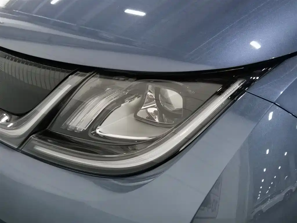 BYD Dolphin 2025 420km Fashion Edition фото 7