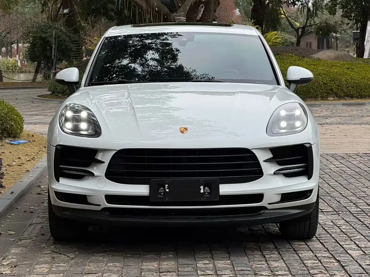 Porsche Macan 2018 Macan 2.0T фото 2