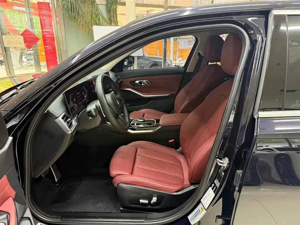 BMW 3 Series 2023 320Li M Sport Package фото 19