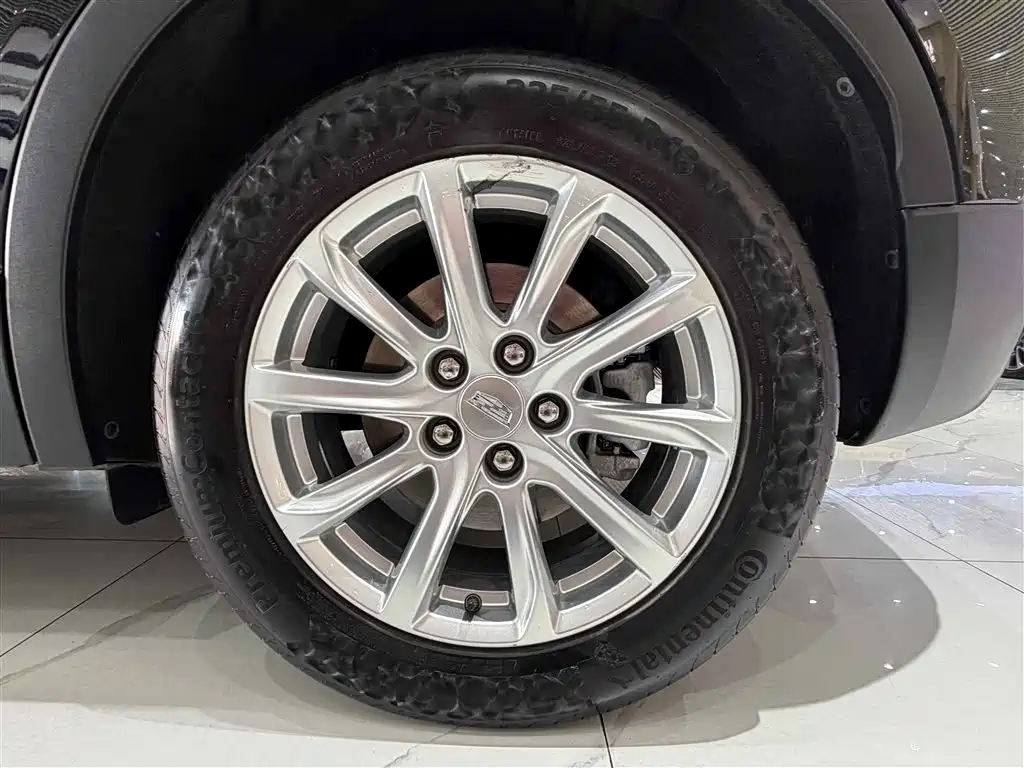 Cadillac XT4 2020 28T 2WD Technology фото 9