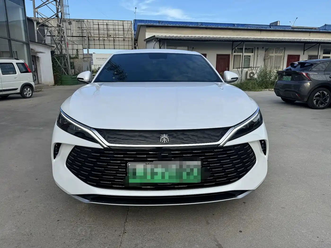 BYD Qin L 2024 2024 DM-i 80KM Leading Edition