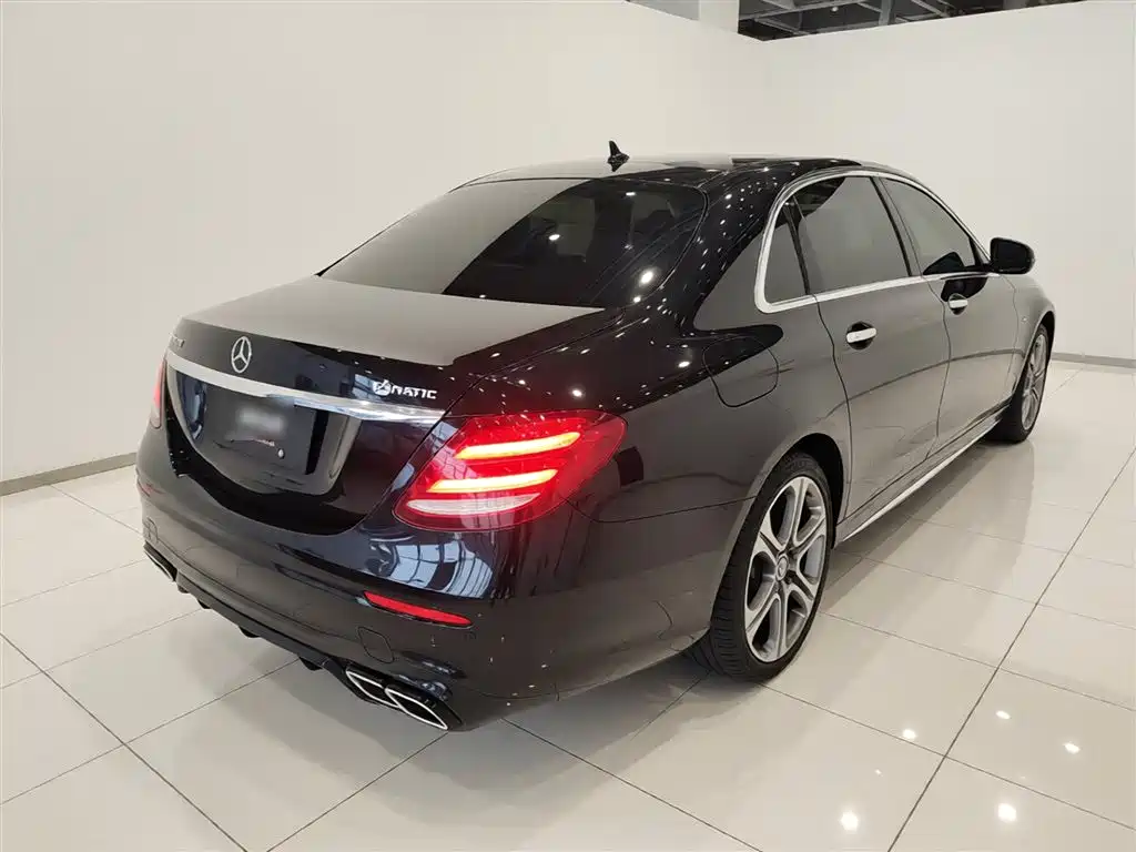 Mercedes-Benz E-Class 2016 E 300 L Sport Luxury фото 5