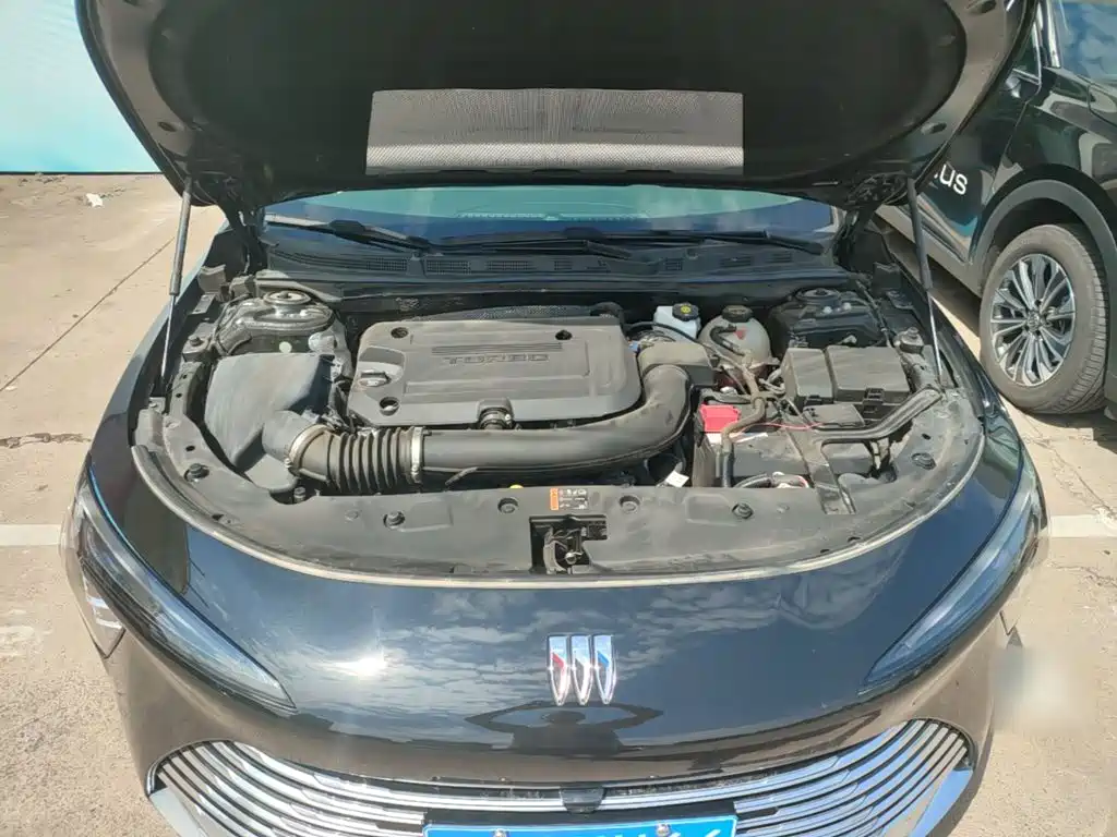 Buick LaCrosse 2025 2025 Model 28T Platinum Edition
