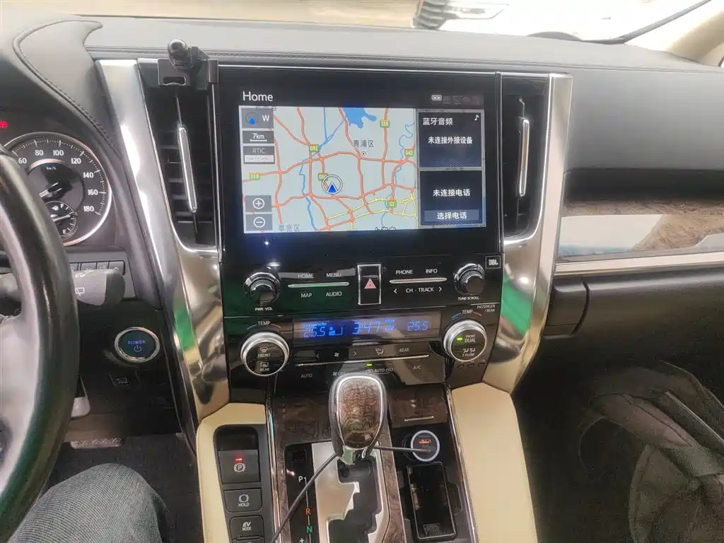 Toyota Alphard 2021 Hybrid 2.5L Premium фото 9