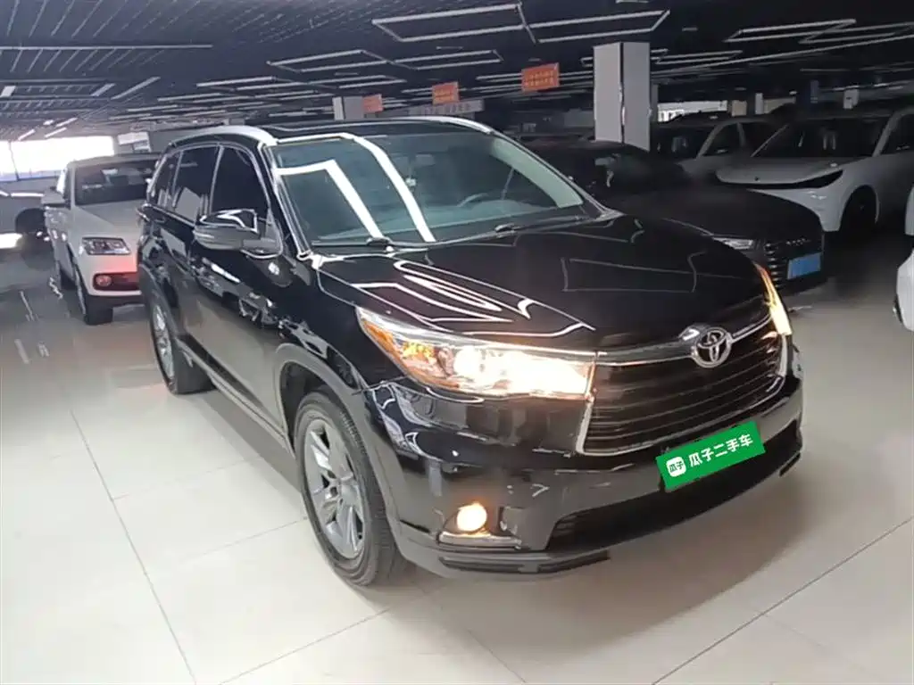 Toyota Highlander 2015 2.0T AWD Luxury Edition 7-seater фото 4