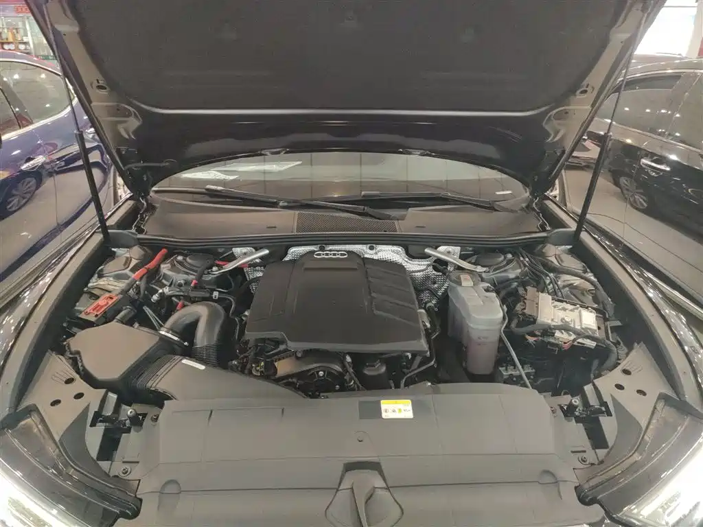 Audi A6L 2021 45 TFSI Exclusive Sport фото 16