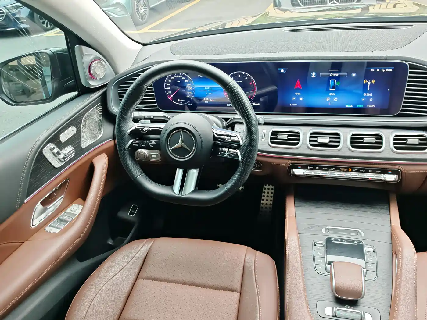 Mercedes-Benz GLS 2024 GLS 450 4MATIC Fashion Edition фото 11