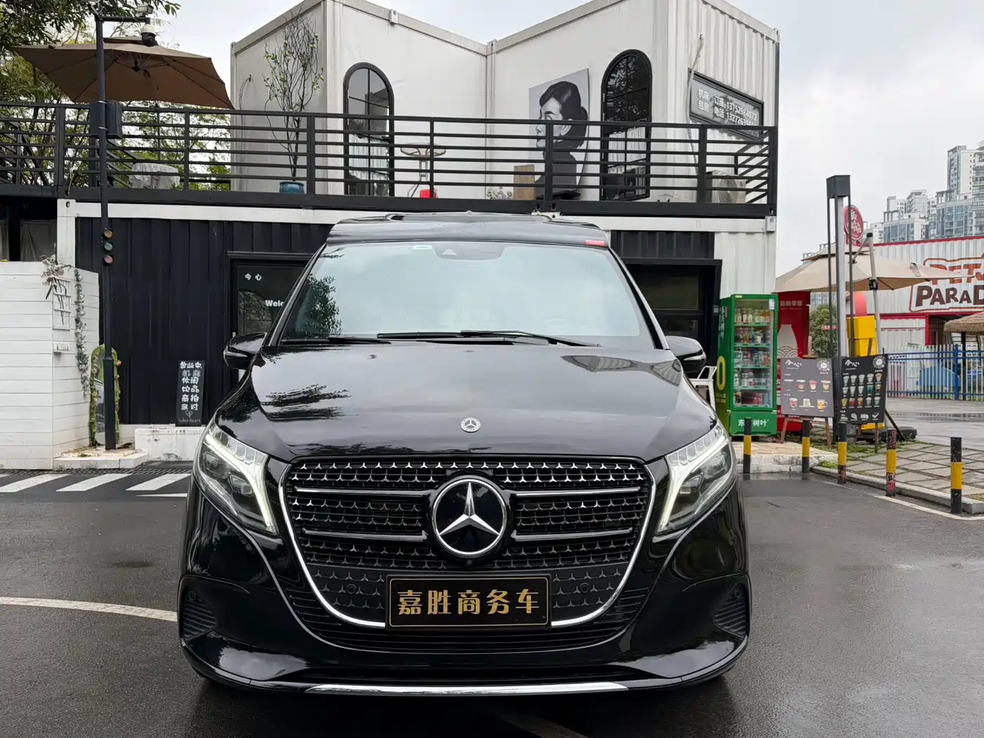 Mercedes-Benz V-Class 2018 V 260 L Premium Long Wheelbase Edition China VI фото 2