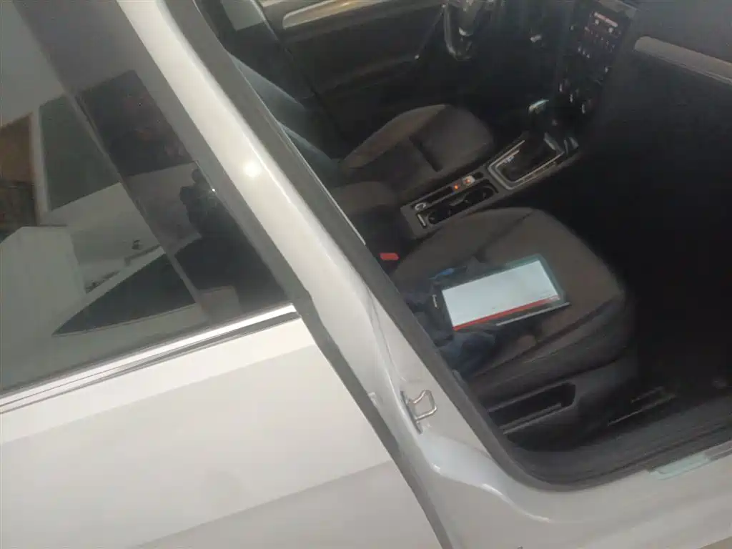 Volkswagen Golf 2019 200TSI DSG Comfort Progressive China VI фото 25