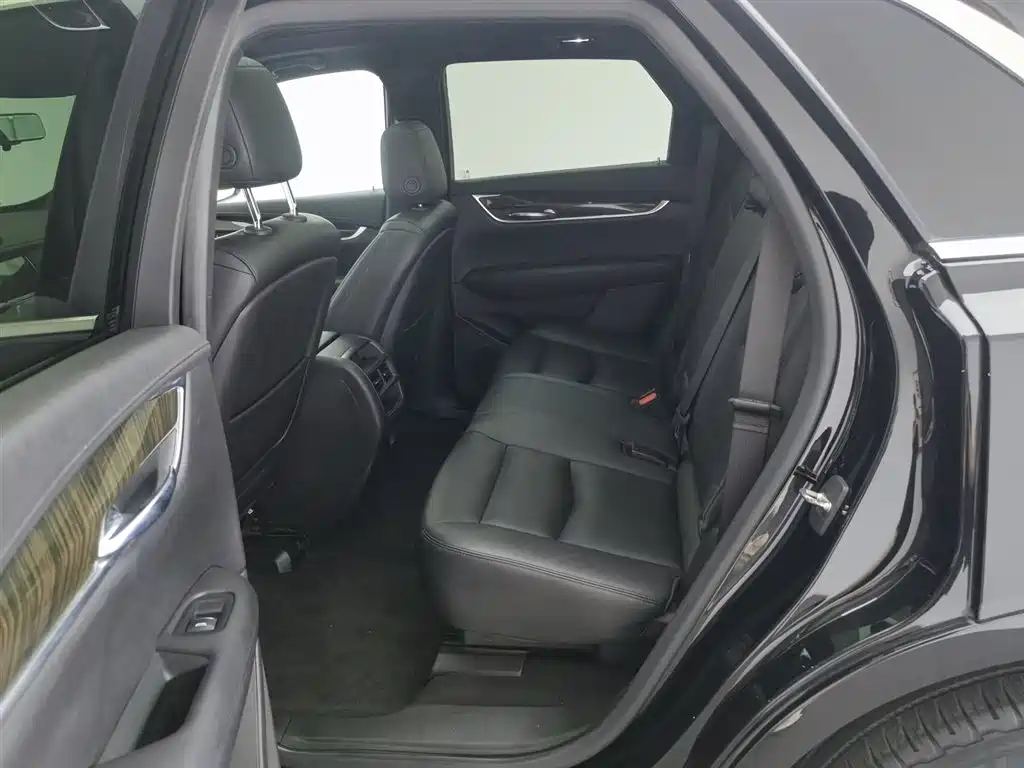 Cadillac XT5 2018 28E AWD Technology Model фото 15