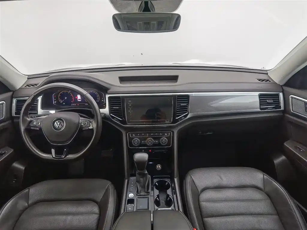 Volkswagen Teramont 2020 Facelift 330TSI 2WD Luxury фото 5