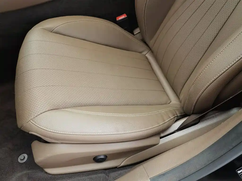 Mercedes-Benz E-Class 2023 E 300 L Fashion фото 20