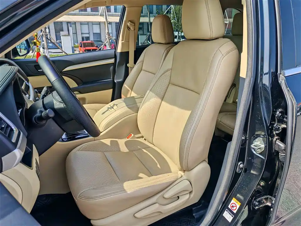 Toyota Highlander 2018 2.0T 2WD Elite 7-Seater China VI фото 8