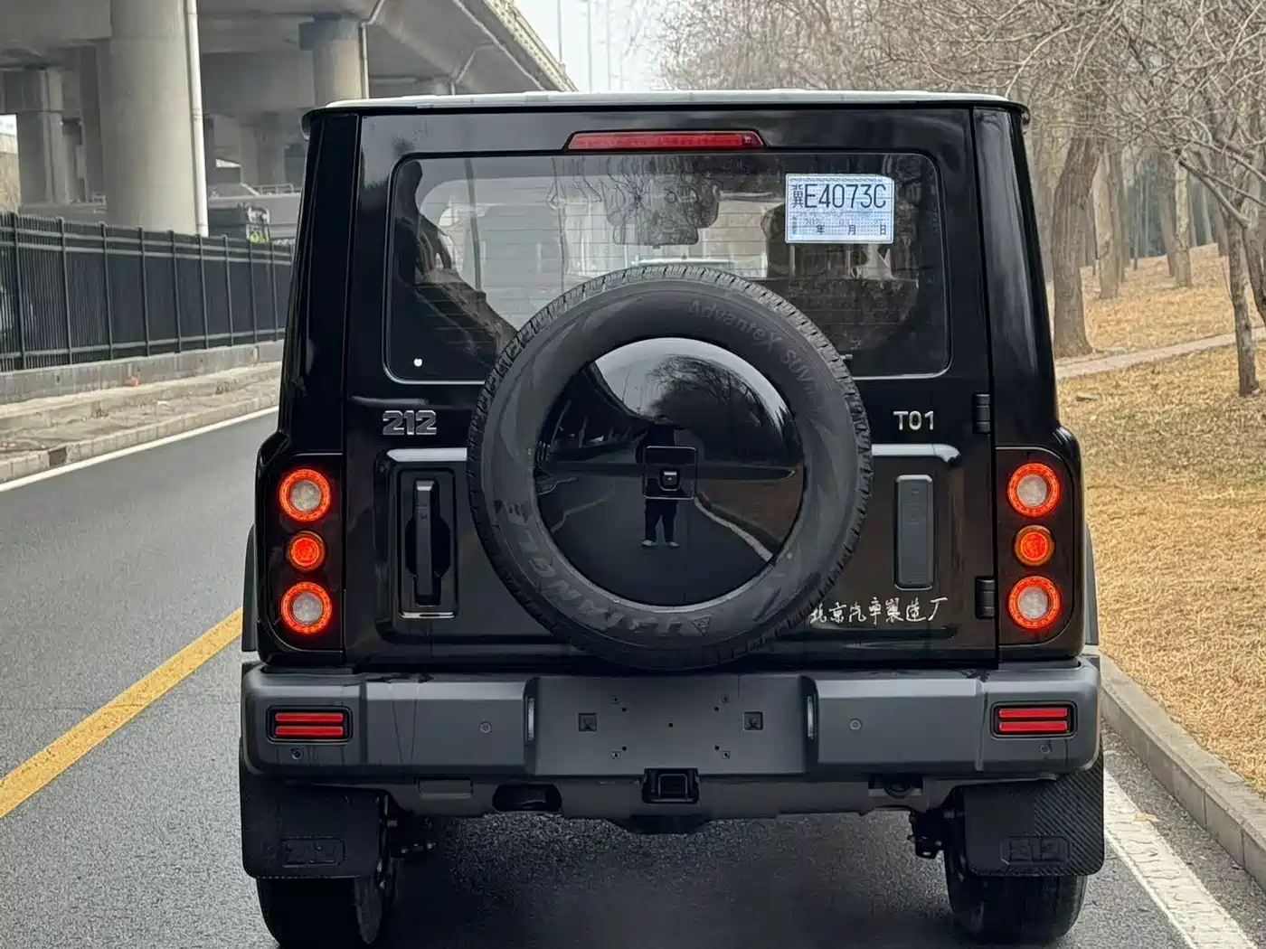 212 T01 2026 2024 2.0T Explorer