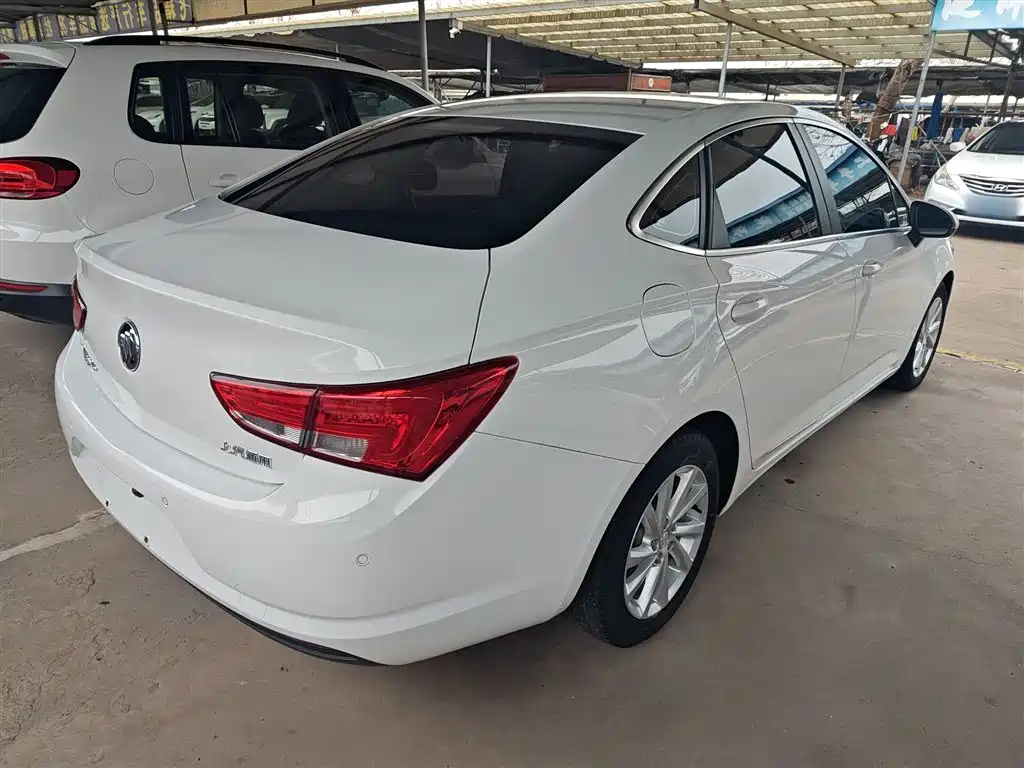 Buick Verano 2019 Sedan 15S Auto Leading фото 7