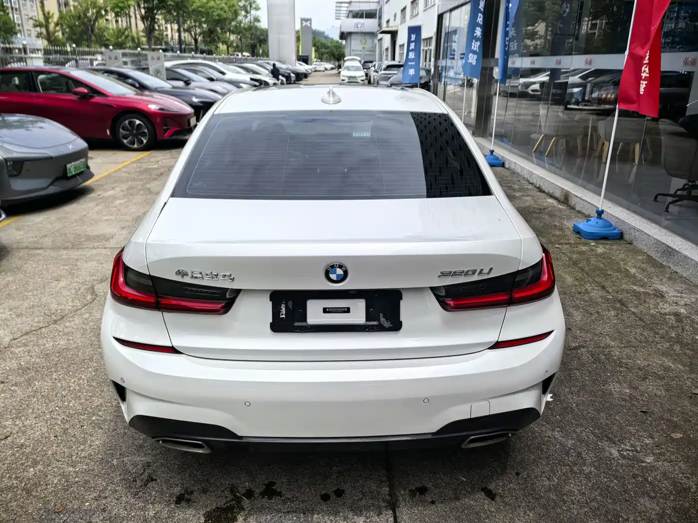 BMW 3 Series 2020 320Li M Sport Package фото 13
