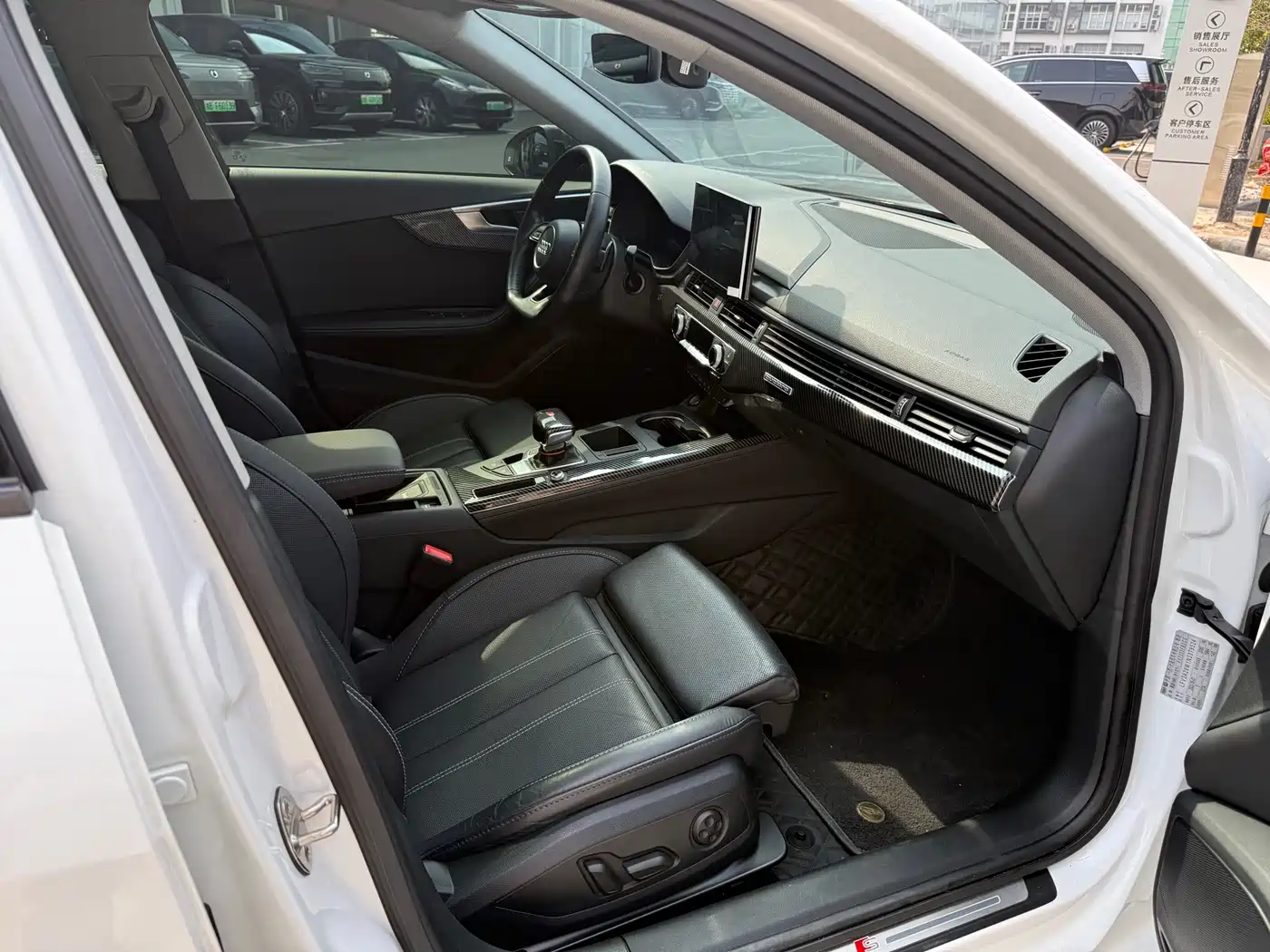 Audi A4L 2022 40 TFSI Luxury Dynamic фото 9