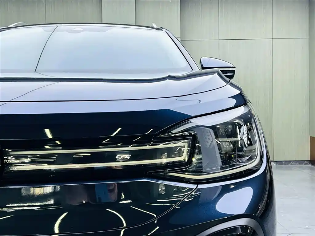 Volkswagen ID.6 CROZZ 2022 Long Range PRO Edition фото 7