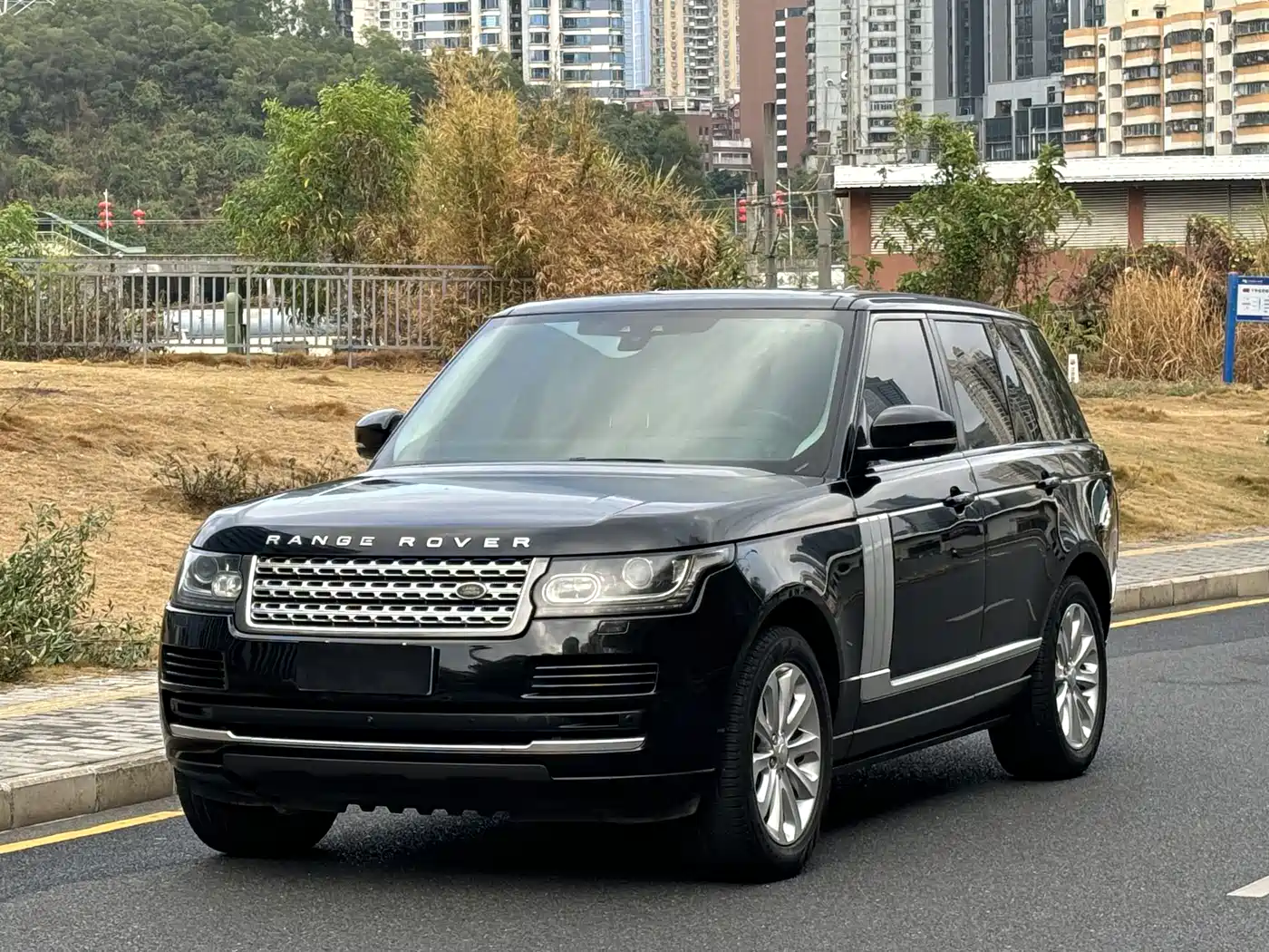 Land Rover Range Rover 2015 3.0 TDV6 Vogue