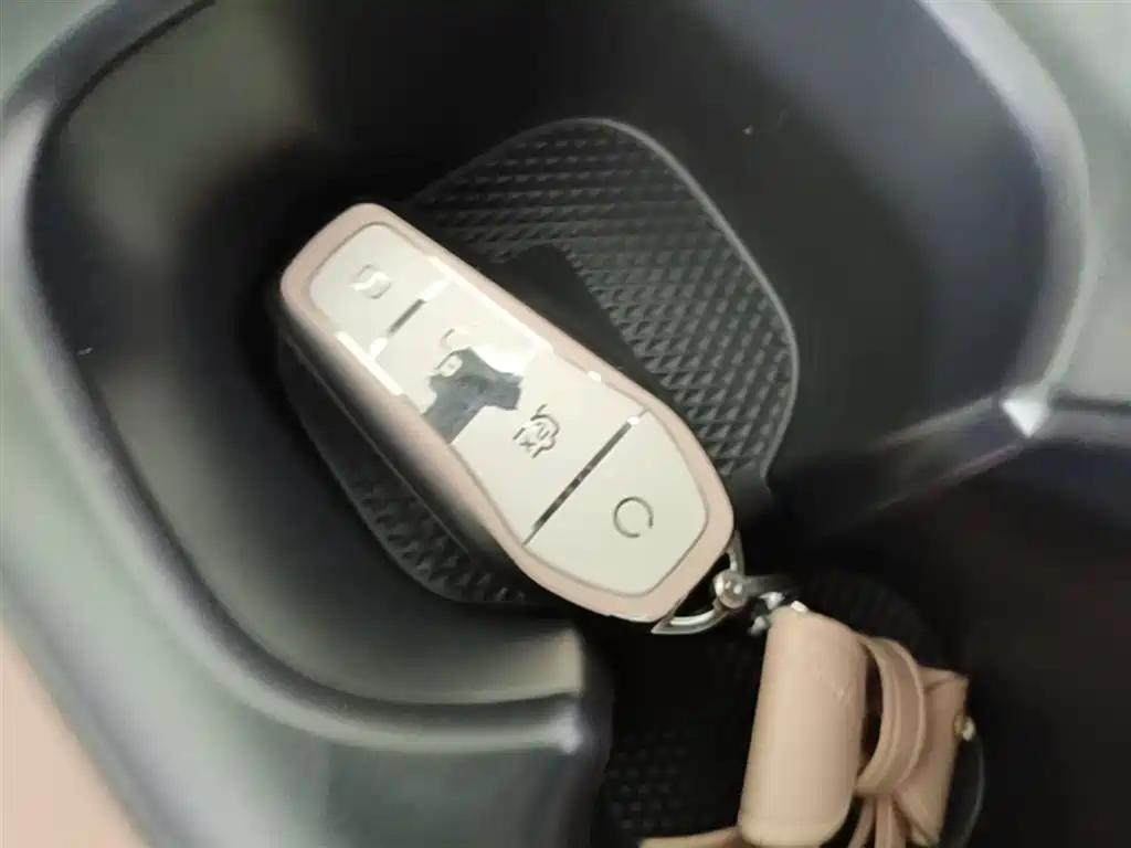 BYD Seagull 2025 Smart Drive Edition 305km Freedom Version фото 9