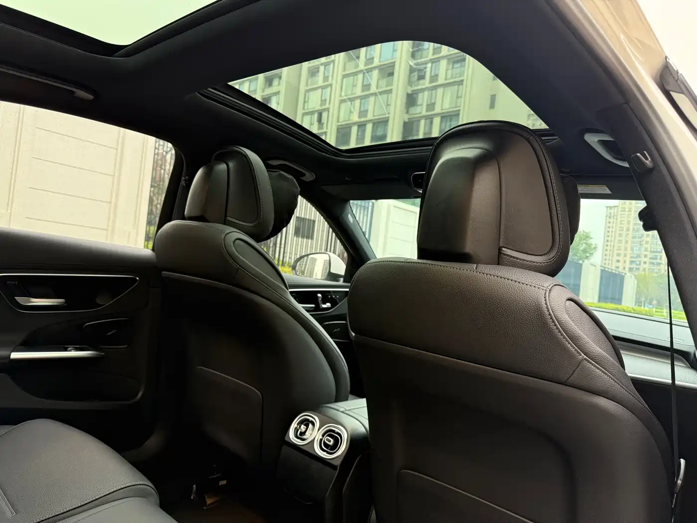 Mercedes-Benz C-Class 2024 Facelift C 260 L Sport фото 16