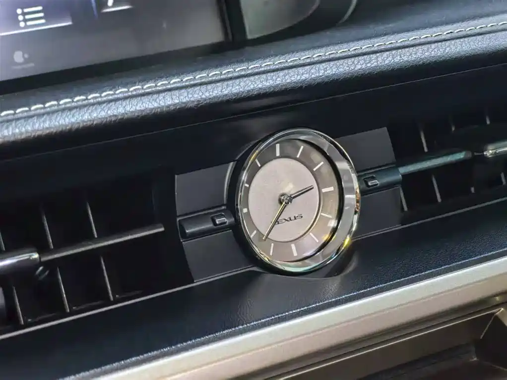 Lexus ES 2015 200 Elite Edition фото 10