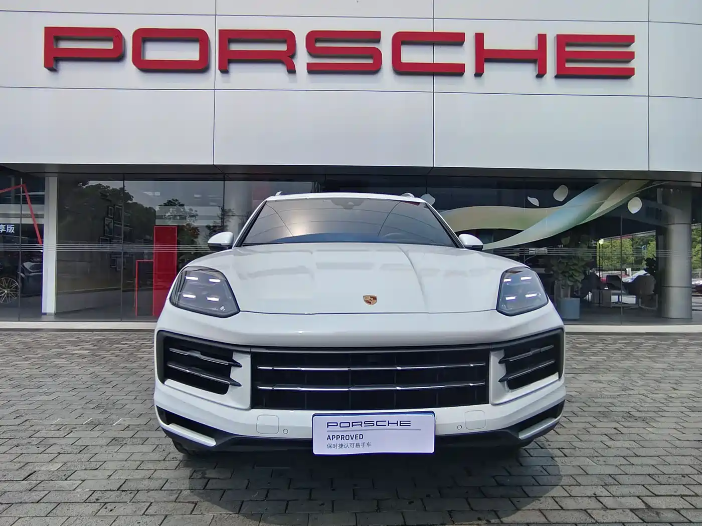 PORSCHE CAYENNE
