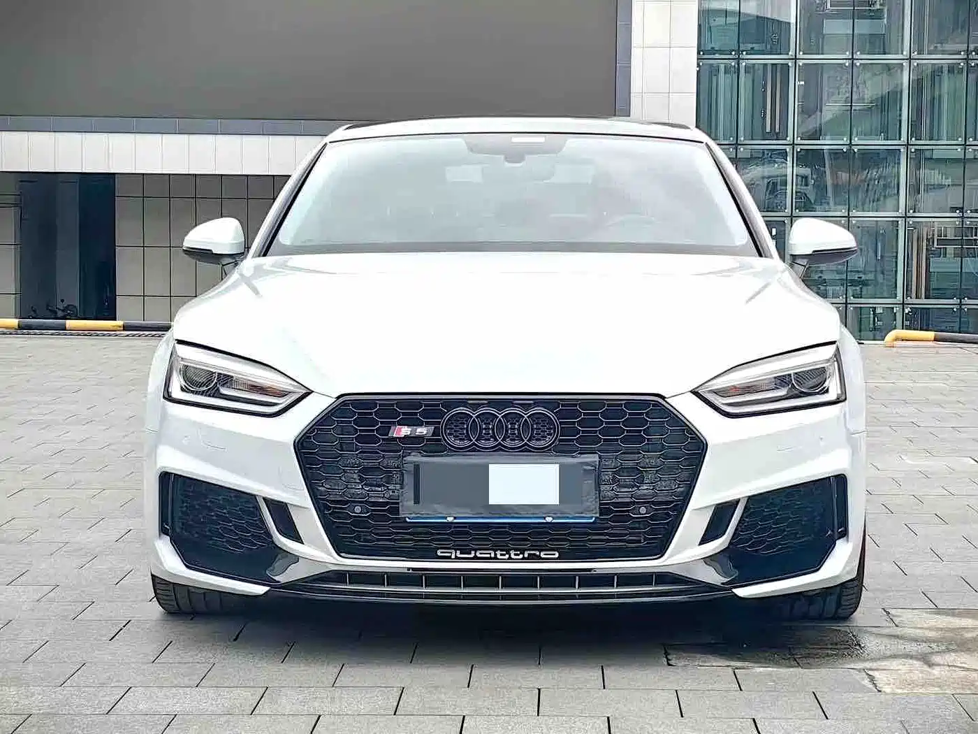 Audi A5 (Import) 2017 Sportback 40 TFSI Fashion фото 3