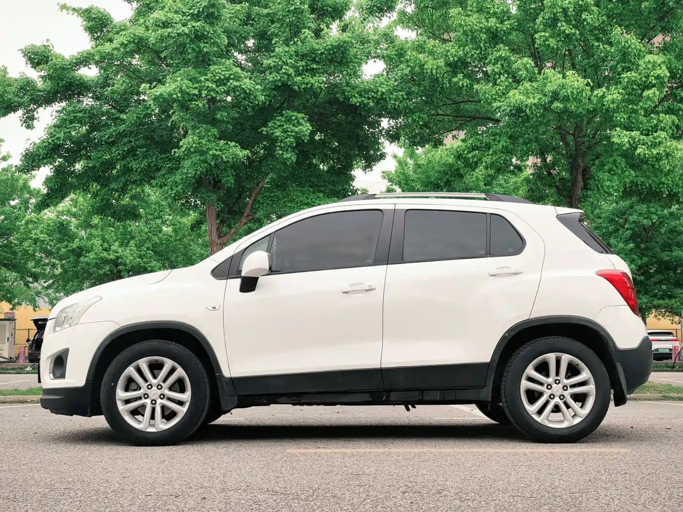 Chevrolet Trax 2016 1.4T Automatic 2WD Comfort Sunroof Edition фото 21