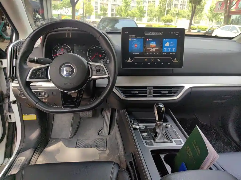 BYD Tang 2018 2.0T Automatic Smart Connection Noble Edition 7-Seater China V фото 10
