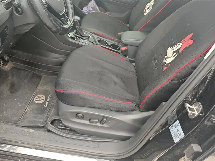 Volkswagen Tiguan L 2021 330TSI Automatic 2WD Smart фото 9