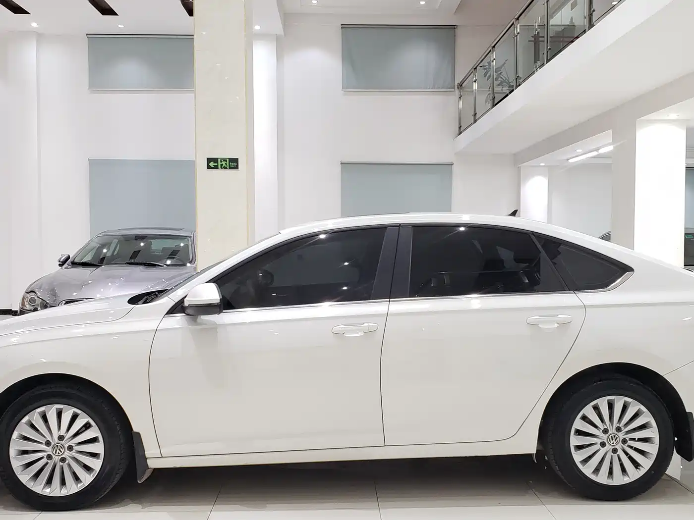 Volkswagen Lavida 2019 1.5L Automatic Comfort Edition China VI фото 13