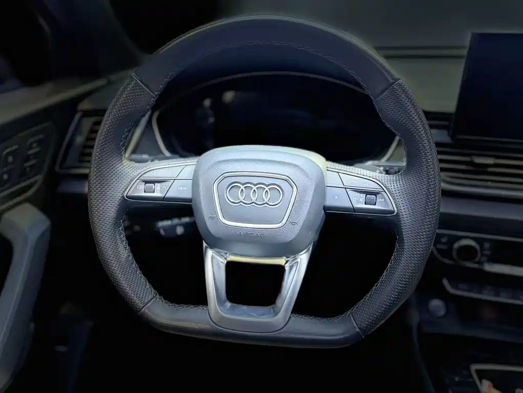 Audi Q5L Sportback 2023 2022 40 TFSI Luxury