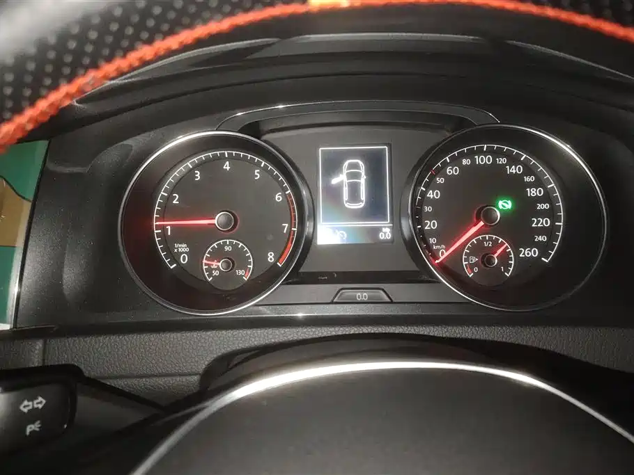 Volkswagen Golf 2018 230TSI Automatic Comfort фото 14
