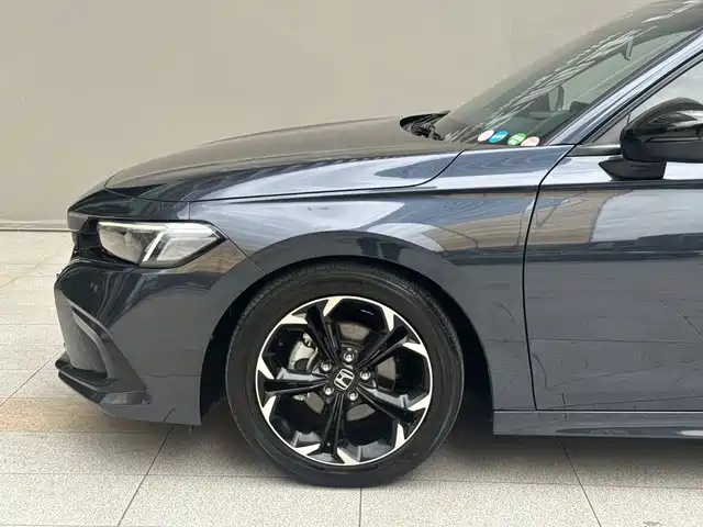 Honda Civic 2022 240TURBO CVT Sport Edition — фото 5