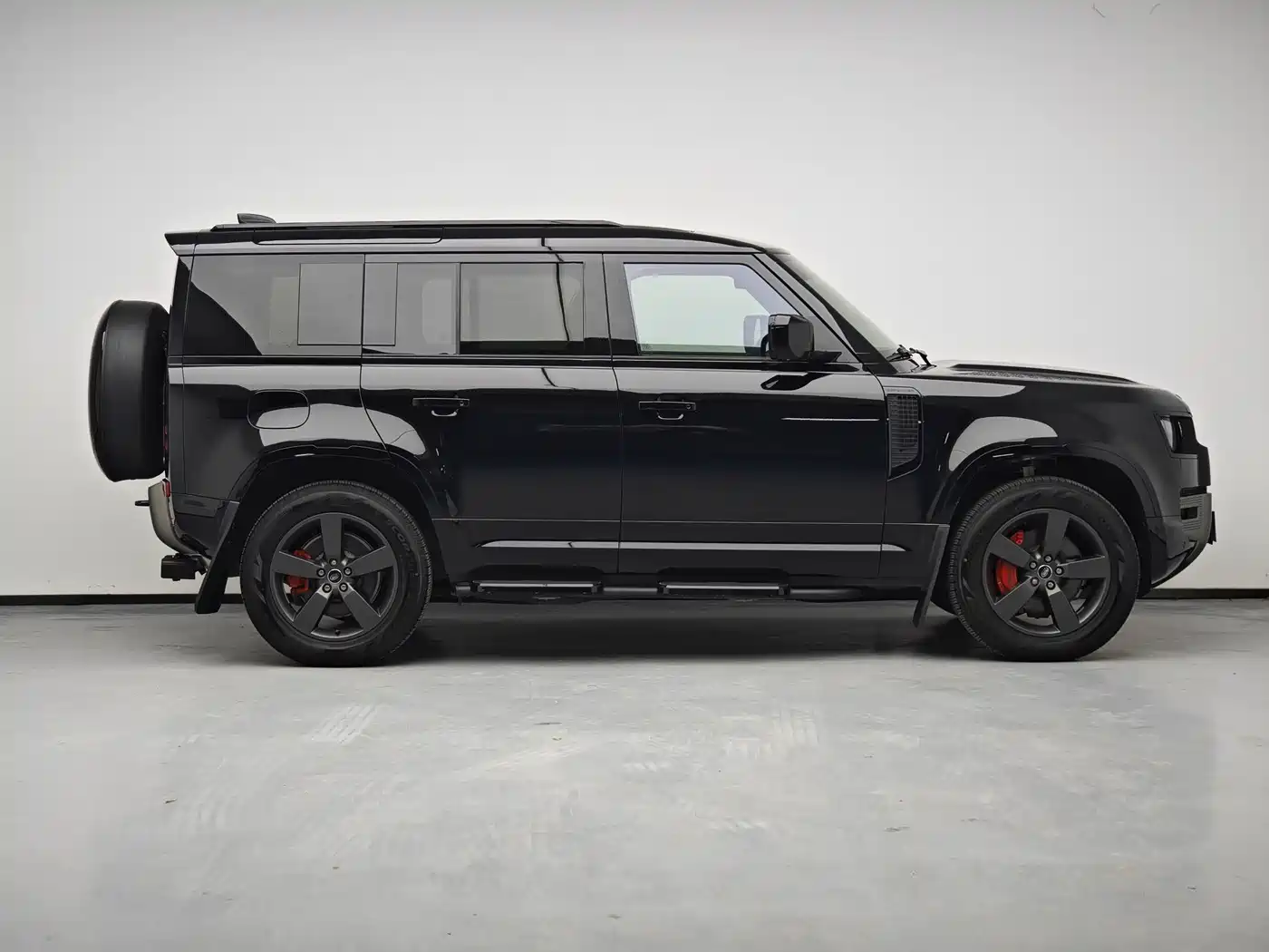 Land Rover Defender 2025 2025 110 3.0T P400 -Dynamic HSE