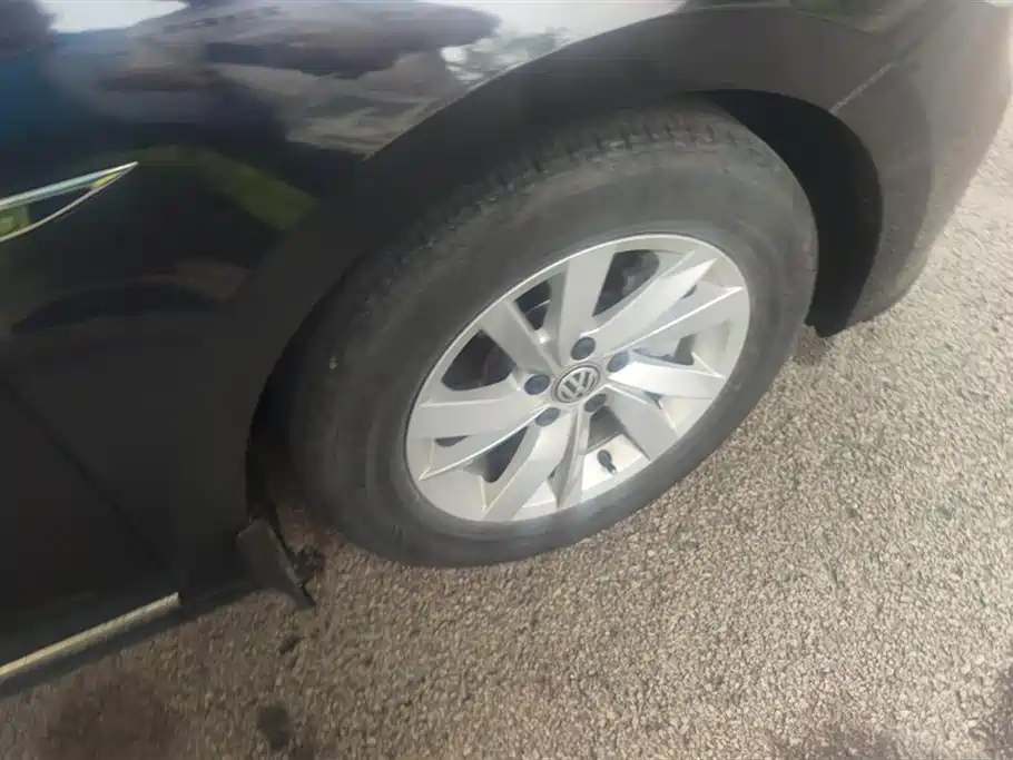 Volkswagen Passat 2019 Model 280TSI Business Edition China VI фото 6