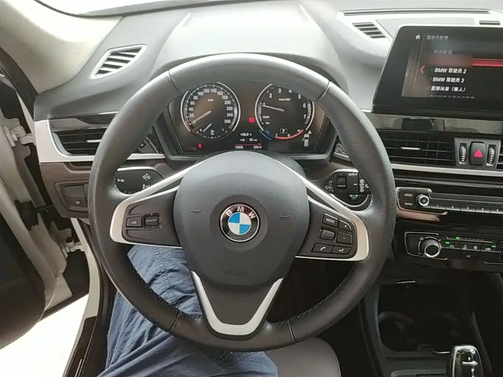 BMW X1 2021 Facelift sDrive20Li Fashion фото 11