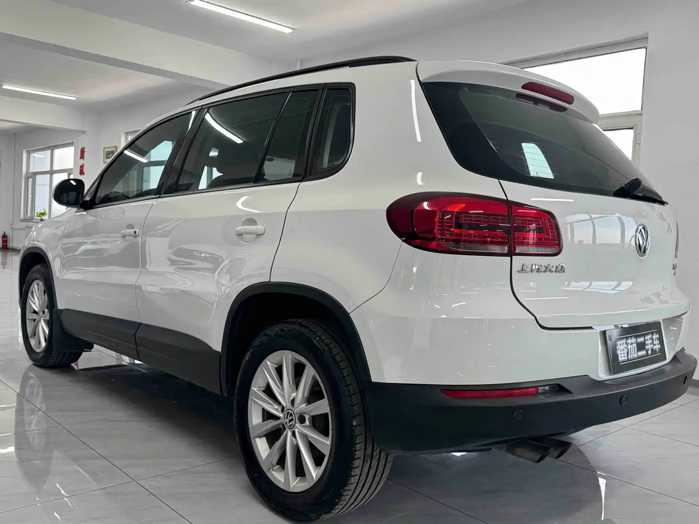 Volkswagen Tiguan 2016 280TSI Automatic 2WD Silk Road Fashion Edition фото 9